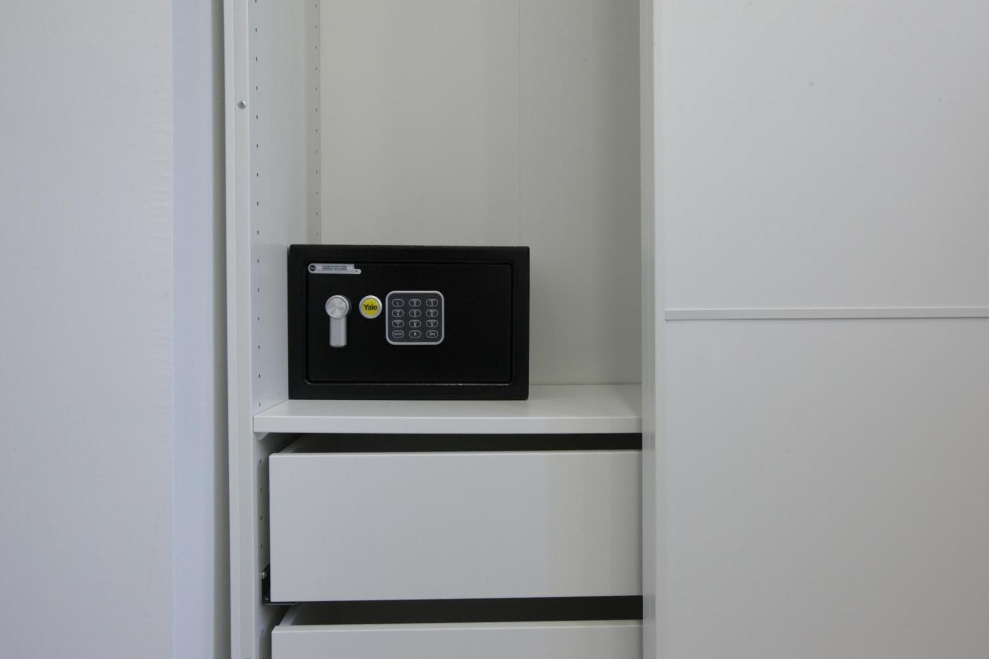 Amazing Apartment In City Center With Balcony Μιλάνο Εξωτερικό φωτογραφία